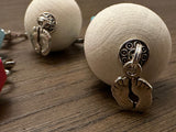 Newborn belly beads, lactation, breastfeeding education tool, labor and delivery, L&D, mother baby nurse, postpartum nurse, maternity nurse