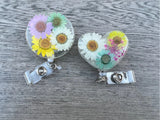 Pressed Flowers heart badge, Heart Retractable Badge Reel, RN Key Card, Spring Badge Reel, Flower Badge Reel, Teacher Badge, Worker ID badge